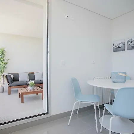Luxury River View Apartment Porto